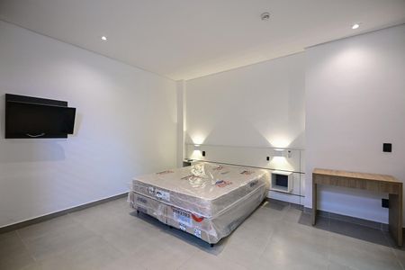 Sala/Quarto de kitnet/studio para alugar com 1 quarto, 18m² em Lapa de Baixo, São Paulo