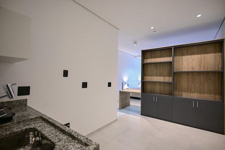 Cozinha de kitnet/studio para alugar com 1 quarto, 38m² em Lapa de Baixo, São Paulo