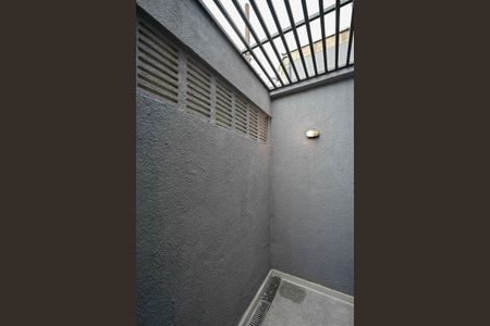 Varanda de kitnet/studio para alugar com 1 quarto, 28m² em Lapa de Baixo, São Paulo