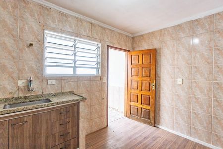 Casa de condomínio à venda com 320m², 2 quartos e 2 vagasCozinha 