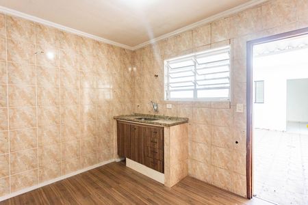 Casa de condomínio à venda com 320m², 2 quartos e 2 vagasCozinha 