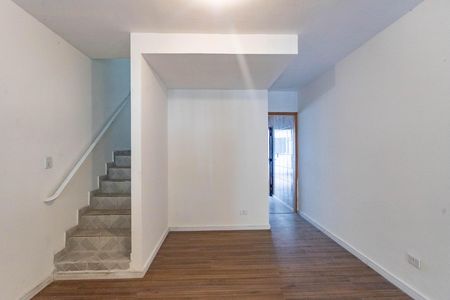 Sala de casa de condomínio à venda com 2 quartos, 320m² em Vila Clara, São Paulo