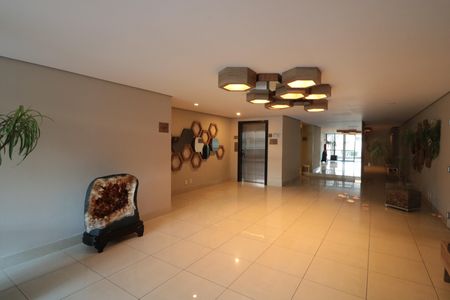 Apartamento à venda com 85m², 2 quartos e 2 vagasHall de entradaHall de entrada