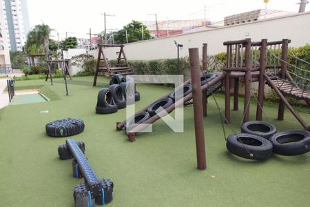 Apartamento à venda com 85m², 2 quartos e 2 vagas Apartamento à venda com 85m², 2 quartos e 2 vagasÁrea comum - Playground