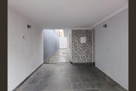 Casa para alugar com 220m², 3 quartos e 4 vagas Casa para alugar com 220m², 3 quartos e 4 vagasGaragem