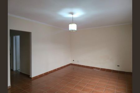 Casa para alugar com 220m², 3 quartos e 4 vagas Casa para alugar com 220m², 3 quartos e 4 vagasSala