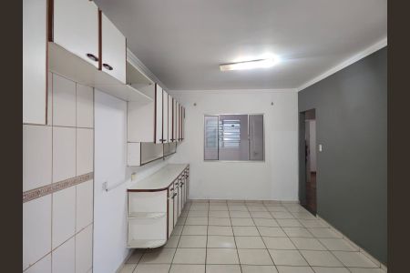 Casa para alugar com 220m², 3 quartos e 4 vagas Casa para alugar com 220m², 3 quartos e 4 vagasCozinha