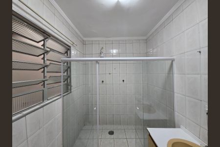 Casa para alugar com 220m², 3 quartos e 4 vagas Casa para alugar com 220m², 3 quartos e 4 vagasBanheiro Social
