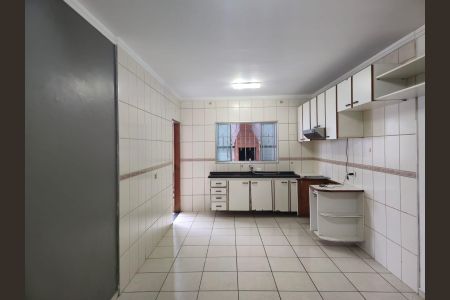 Casa para alugar com 220m², 3 quartos e 4 vagas Casa para alugar com 220m², 3 quartos e 4 vagasCozinha