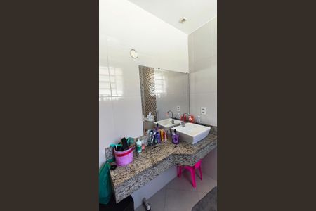 Casa à venda com 100m², 3 quartos e 1 vaga Casa à venda com 100m², 3 quartos e 1 vagaBanheiro