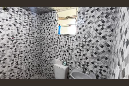 Casa à venda com 100m², 3 quartos e 1 vaga Casa à venda com 100m², 3 quartos e 1 vagaBanheiro