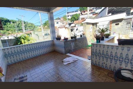 Casa à venda com 100m², 3 quartos e 1 vaga Casa à venda com 100m², 3 quartos e 1 vagaÁrea externa