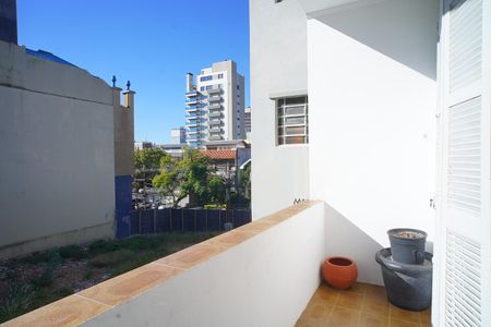Apartamento à venda com 99m², 3 quartos e sem vaga Apartamento à venda com 99m², 3 quartos e sem vagaVaranda