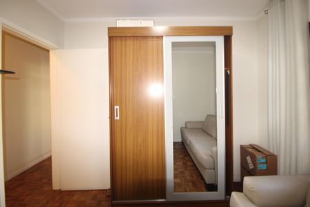 Casa à venda com 176m², 3 quartos e 2 vagasQuarto 2
