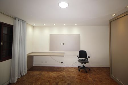 Casa à venda com 176m², 3 quartos e 2 vagasQuarto 1