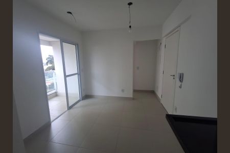Apartamento para alugar com 34m², 2 quartos e sem vaga