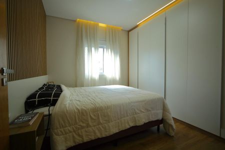 Apartamento à venda com 77m², 3 quartos e 2 vagasSuíte 