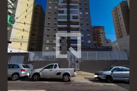Apartamento à venda com 77m², 3 quartos e 2 vagas Apartamento à venda com 77m², 3 quartos e 2 vagasFachada e portaria