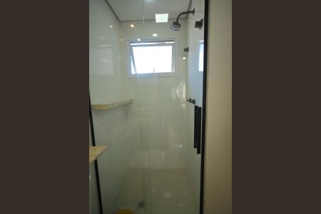 Apartamento à venda com 77m², 3 quartos e 2 vagasBanheiro da Suíte 