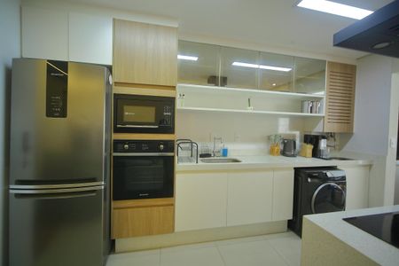 Apartamento à venda com 77m², 3 quartos e 2 vagasÁrea serviço/Cozinha  - Living 
