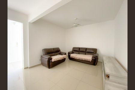 Apartamento à venda com 65m², 1 quarto e 1 vagaSala