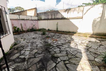 Quintal de casa à venda com 5 quartos, 595m² em  Vila Progredior, São Paulo