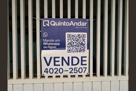 Casa à venda com 126m², 3 quartos e 2 vagas Casa à venda com 126m², 3 quartos e 2 vagasPlaquinha