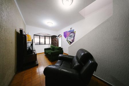 Casa à venda com 126m², 3 quartos e 2 vagas Casa à venda com 126m², 3 quartos e 2 vagasSala