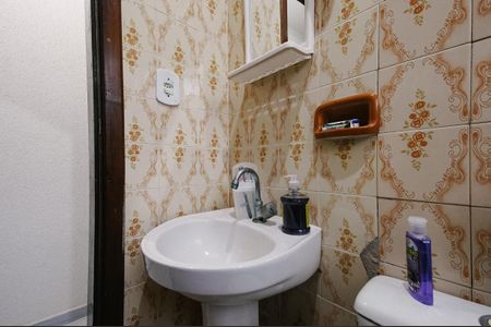 Casa à venda com 126m², 3 quartos e 2 vagas Casa à venda com 126m², 3 quartos e 2 vagasBanheiro