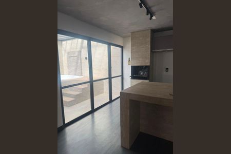 Casa de condomínio para alugar com 130m², 3 quartos e 2 vagas Casa de condomínio para alugar com 130m², 3 quartos e 2 vagasSala