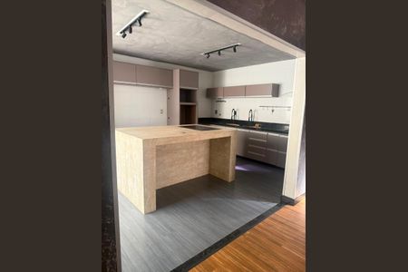 Casa de condomínio para alugar com 130m², 3 quartos e 2 vagas Casa de condomínio para alugar com 130m², 3 quartos e 2 vagasCozinha