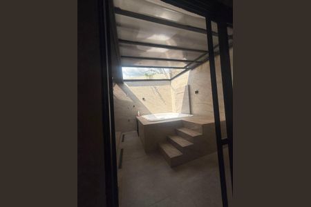 Casa de condomínio para alugar com 130m², 3 quartos e 2 vagas