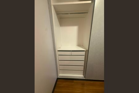 Casa de condomínio para alugar com 130m², 3 quartos e 2 vagas Casa de condomínio para alugar com 130m², 3 quartos e 2 vagasQuarto