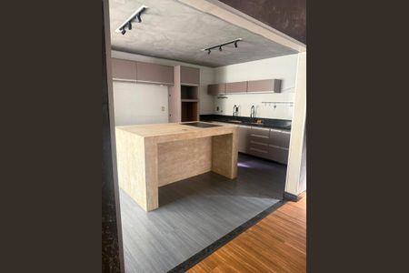 Casa de condomínio para alugar com 130m², 3 quartos e 2 vagas Casa de condomínio para alugar com 130m², 3 quartos e 2 vagasCozinha