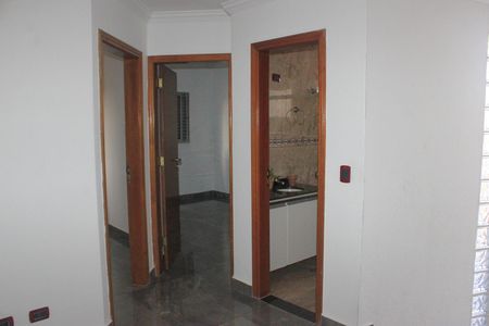 Casa para alugar com 247m², 5 quartos e 2 vagasCorredor