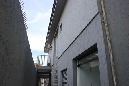 Casa para alugar com 247m², 5 quartos e 2 vagasQuintal