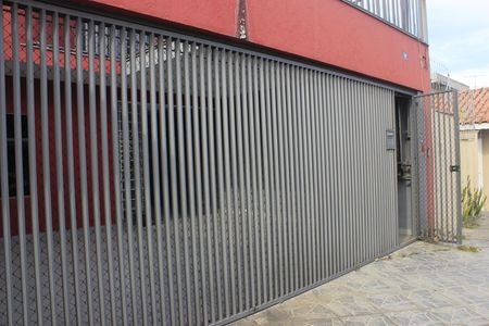 Casa para alugar com 247m², 5 quartos e 2 vagasFachada