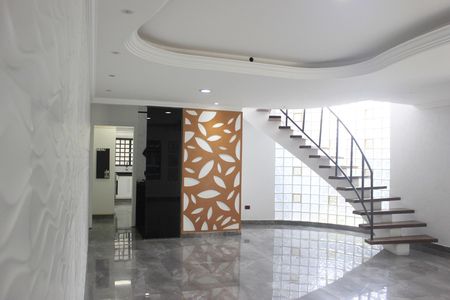 Sala de casa à venda com 5 quartos, 247m² em Jardim Paraventi, Guarulhos