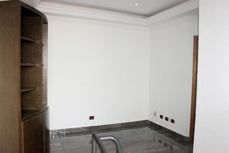 Casa para alugar com 247m², 5 quartos e 2 vagasCorredor