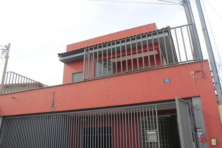 Casa para alugar com 247m², 5 quartos e 2 vagasFachada