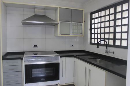 Casa para alugar com 247m², 5 quartos e 2 vagasCozinha
