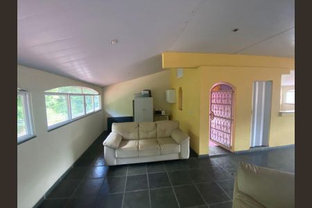 Casa para alugar com 390m², 3 quartos e 3 vagasSala