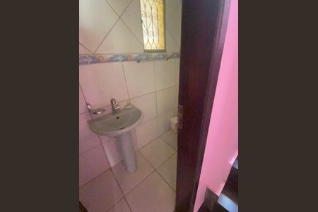 Casa para alugar com 390m², 3 quartos e 3 vagasBanheiro