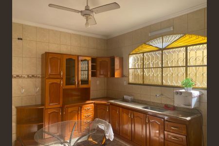 Cozinha de casa para alugar com 3 quartos, 390m² em Campo Grande, Rio de Janeiro