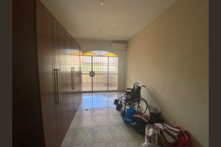 Quarto de casa para alugar com 3 quartos, 390m² em Campo Grande, Rio de Janeiro