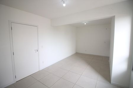 Sala de apartamento para alugar com 2 quartos, 52m² em Jardim Riacho das Pedras, Contagem