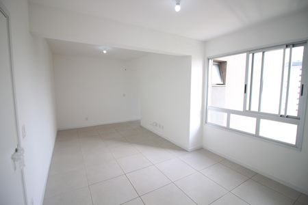 Sala de apartamento para alugar com 2 quartos, 52m² em Jardim Riacho das Pedras, Contagem