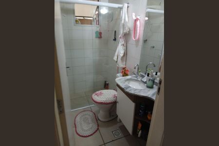 Banheiro de apartamento à venda com 2 quartos, 67m² em Residencial Cosmos, Campinas