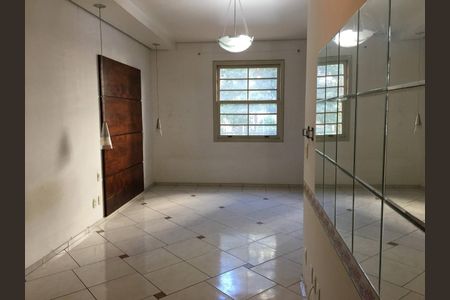 Apartamento à venda com 48m², 1 quarto e sem vaga Apartamento à venda com 48m², 1 quarto e sem vagaSala