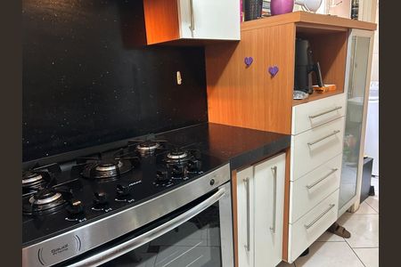 Apartamento à venda com 48m², 1 quarto e sem vaga Apartamento à venda com 48m², 1 quarto e sem vagaCozinha